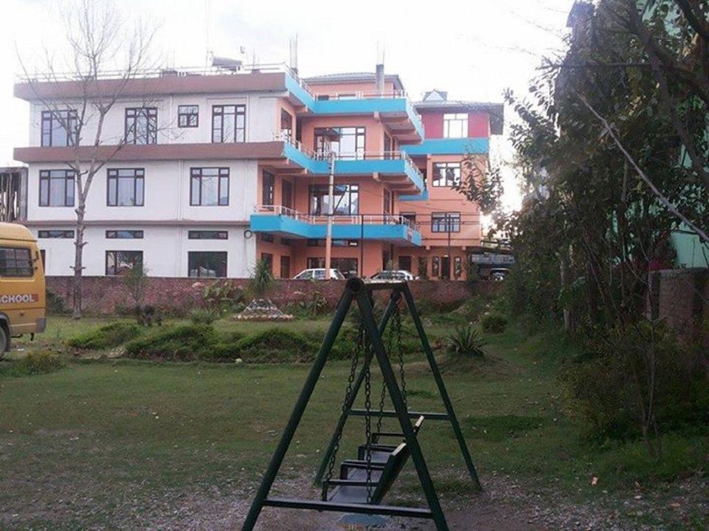Himgiri Resort Nagchala Екстер'єр фото