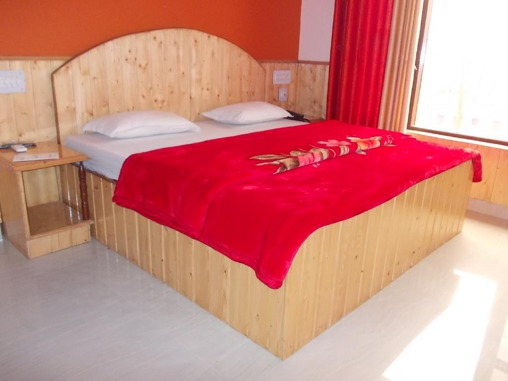Himgiri Resort Nagchala Екстер'єр фото